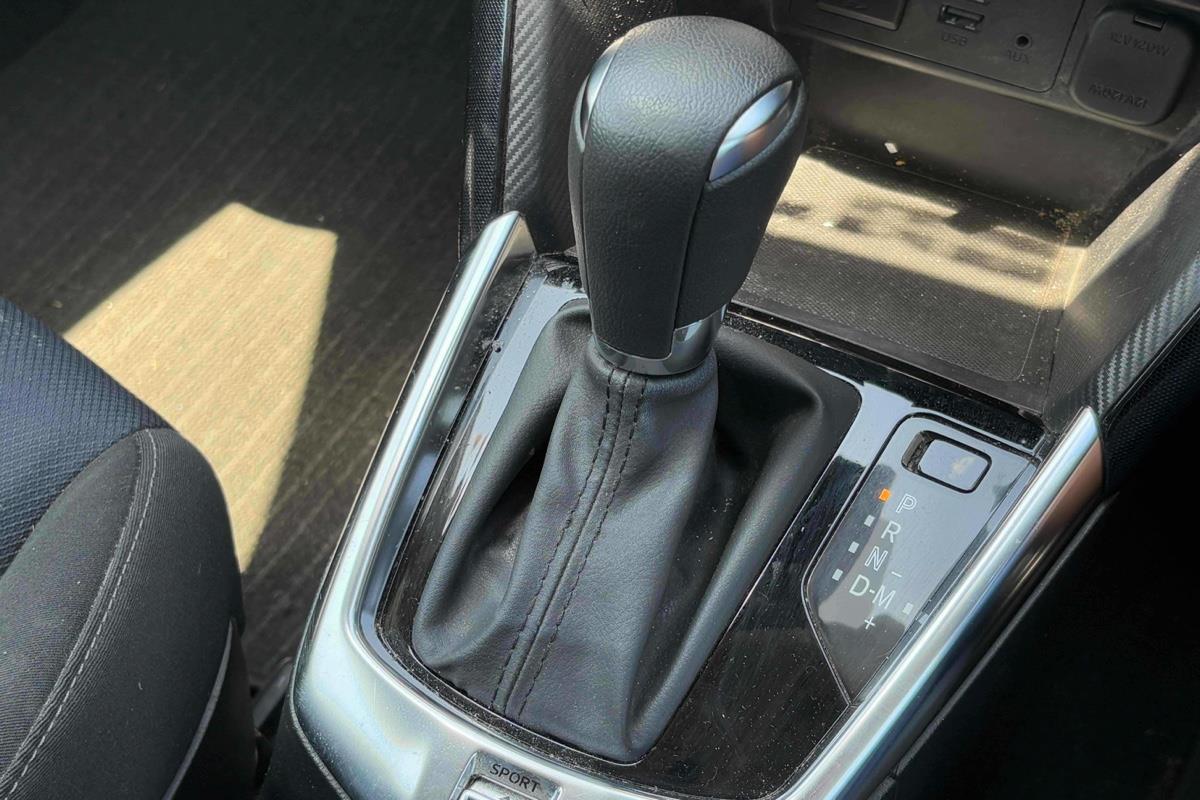 2016 Mazda Demio