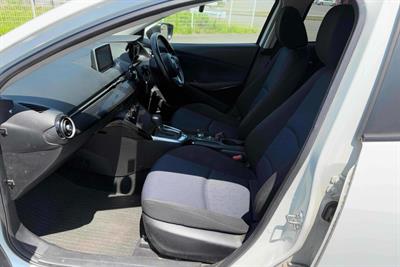 2016 Mazda Demio - Thumbnail