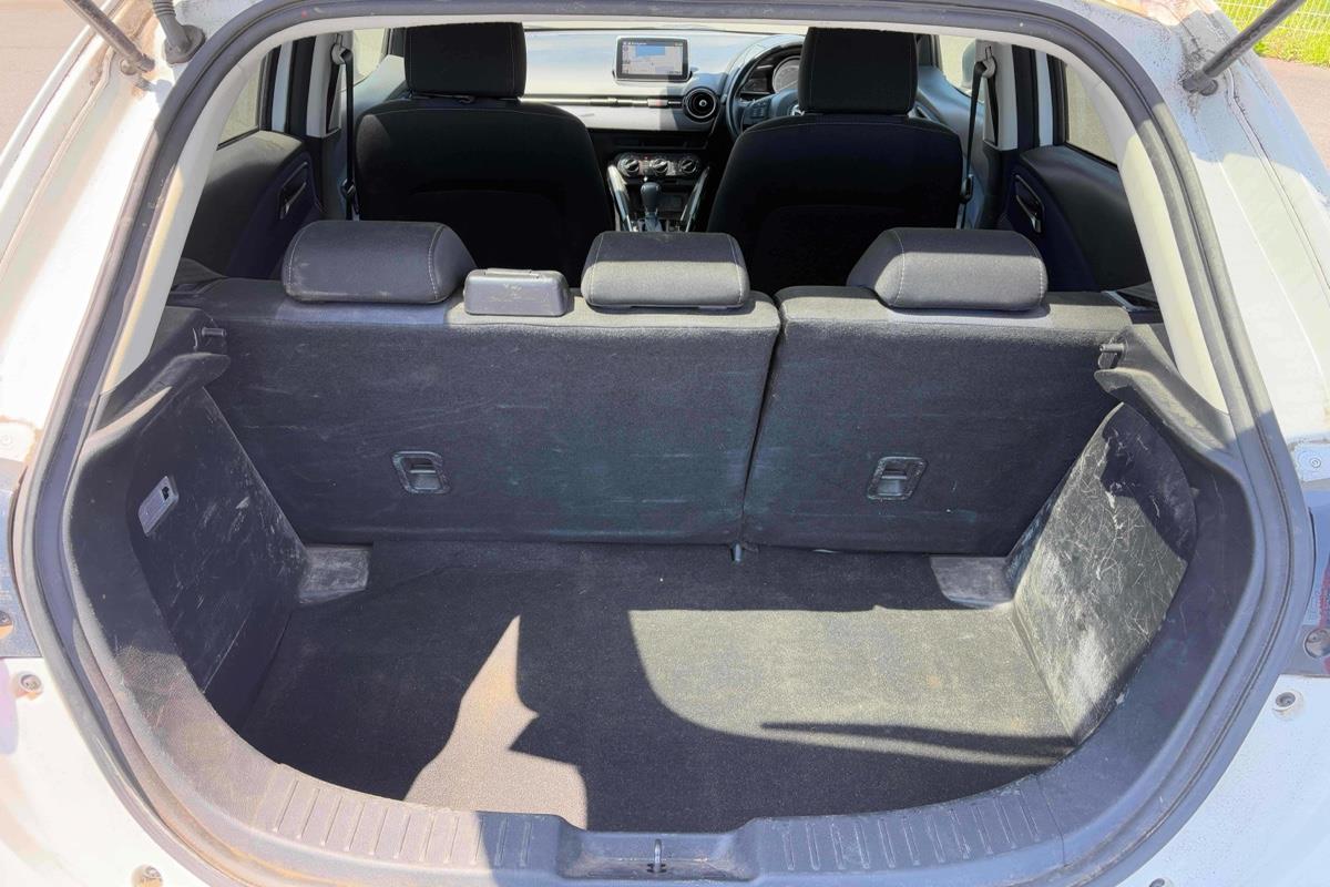 2016 Mazda Demio