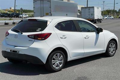 2016 Mazda Demio - Thumbnail