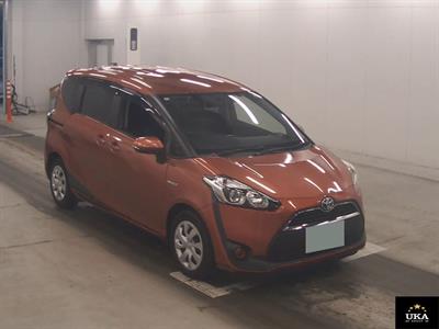 2016 Toyota Sienta - Thumbnail