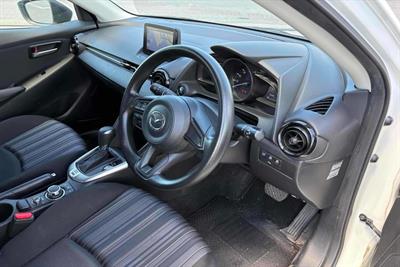 2020 Mazda 2 - Thumbnail
