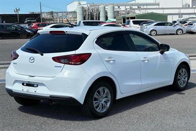 2020 Mazda 2 - Thumbnail