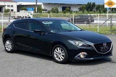 2014 Mazda Axela