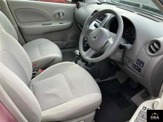 2016 Nissan March