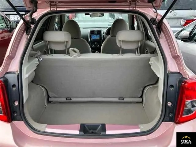 2016 Nissan March