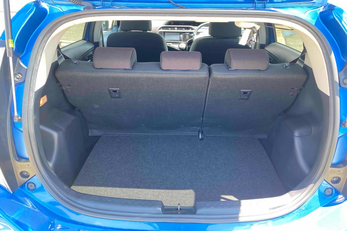 2015 Toyota Aqua