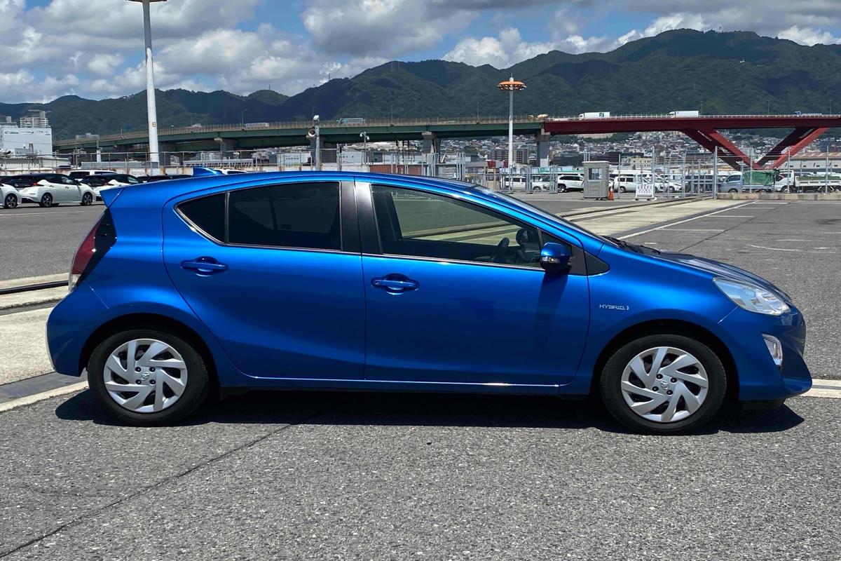 2015 Toyota Aqua