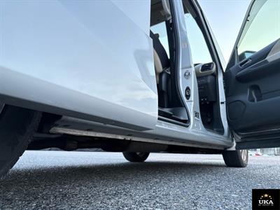 2018 Nissan Serena - Thumbnail