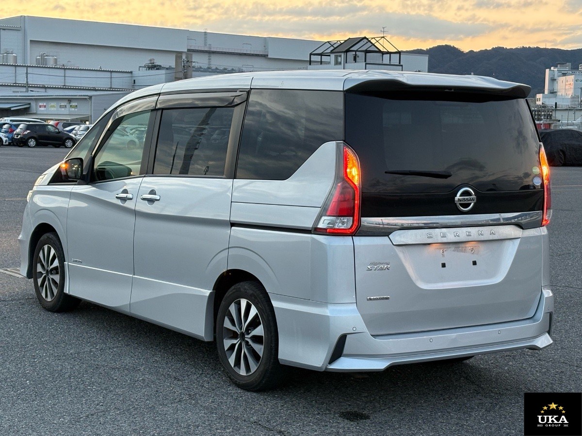 2018 Nissan Serena