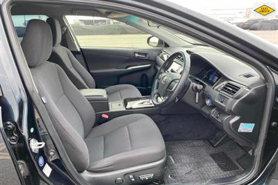 2013 Toyota Camry - Thumbnail