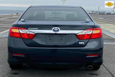 2013 Toyota Camry - Thumbnail