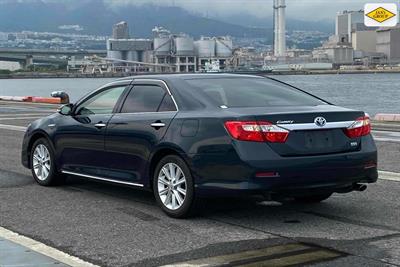 2013 Toyota Camry - Thumbnail