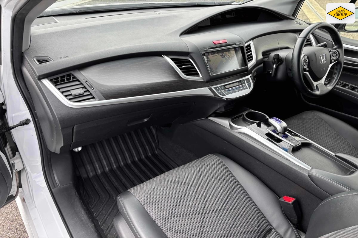 2015 Honda JADE