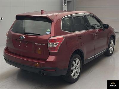 2015 Subaru Forester - Thumbnail