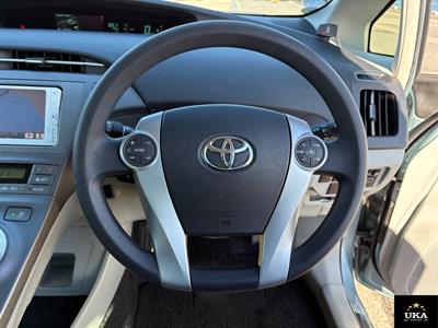 2012 Toyota Prius - Thumbnail
