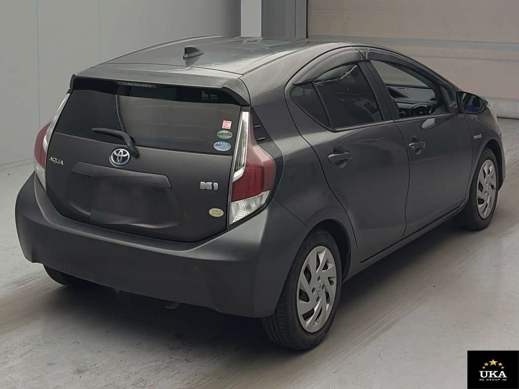 2015 Toyota Aqua