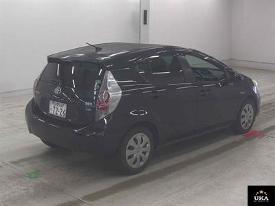 2014 Toyota Aqua - Thumbnail
