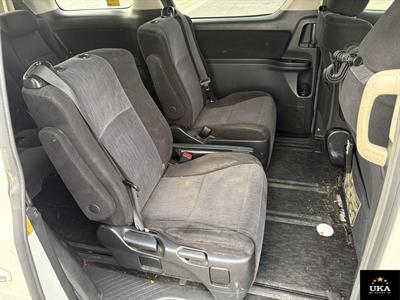 2013 Toyota Vellfire - Thumbnail