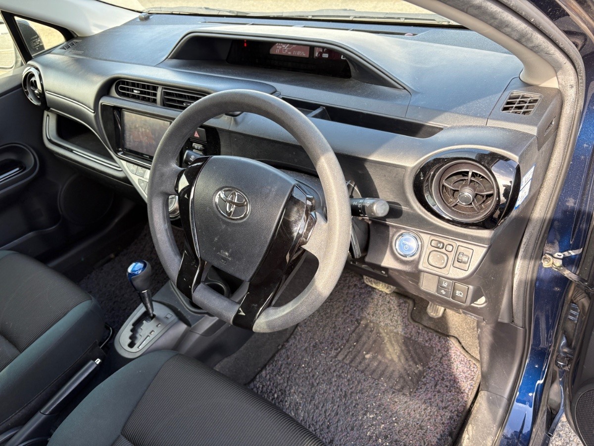 2017 Toyota Aqua