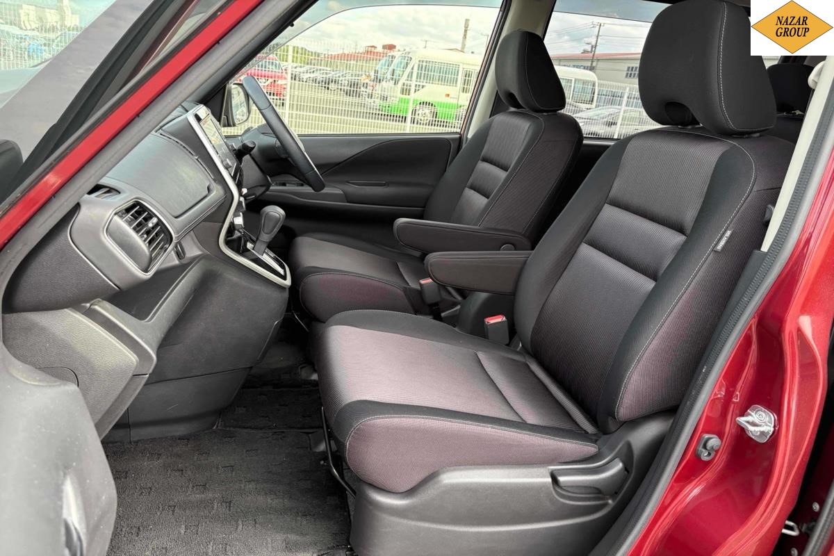 2017 Nissan Serena