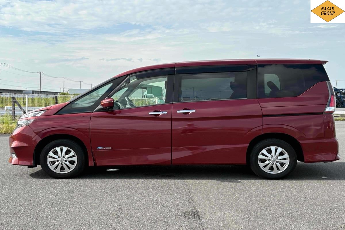 2017 Nissan Serena