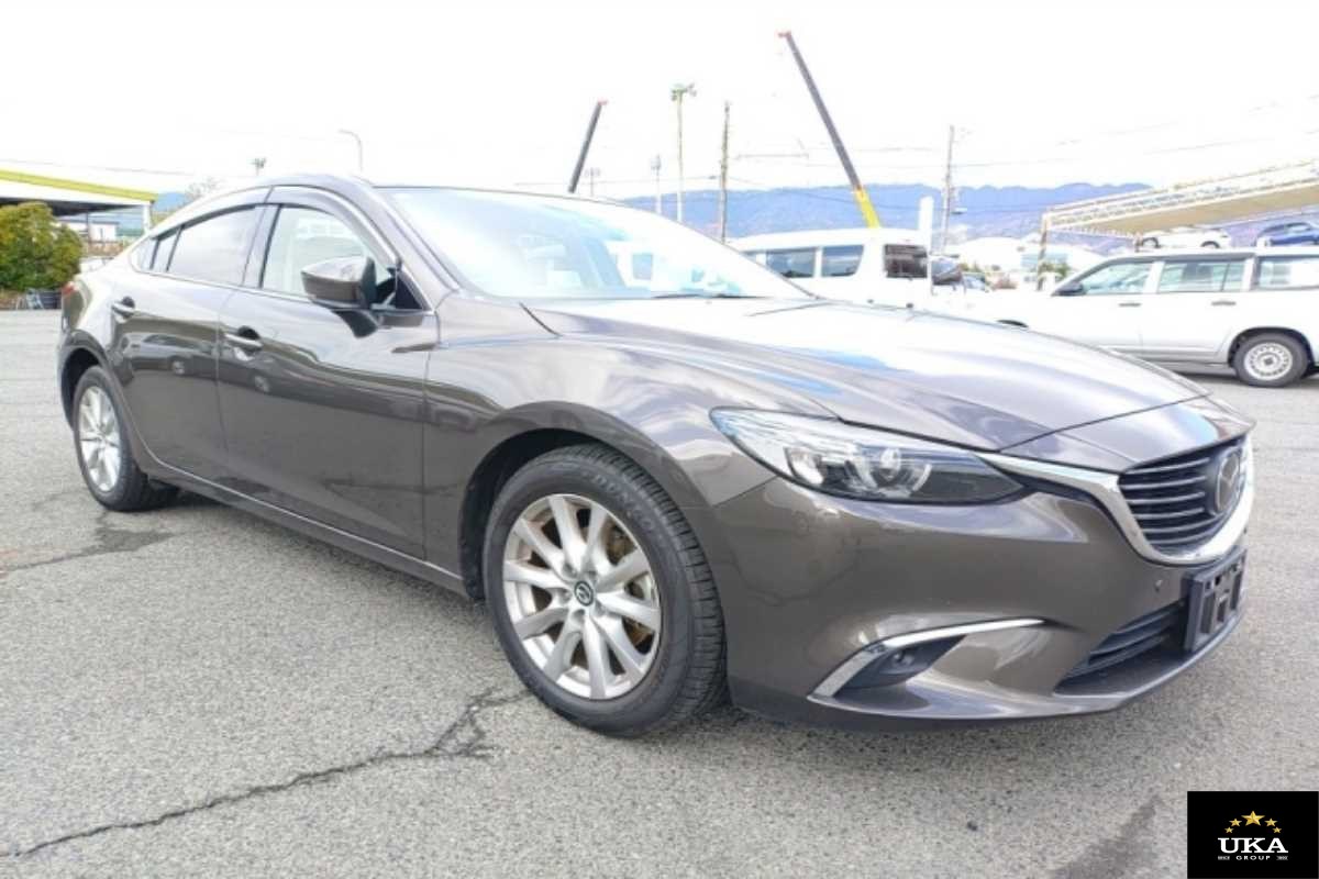 2017 Mazda Atenza