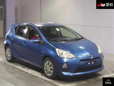 2013 Toyota Aqua - Thumbnail