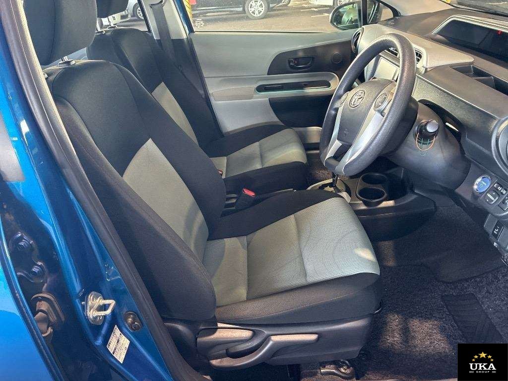 2013 Toyota Aqua