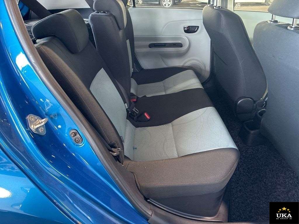 2013 Toyota Aqua