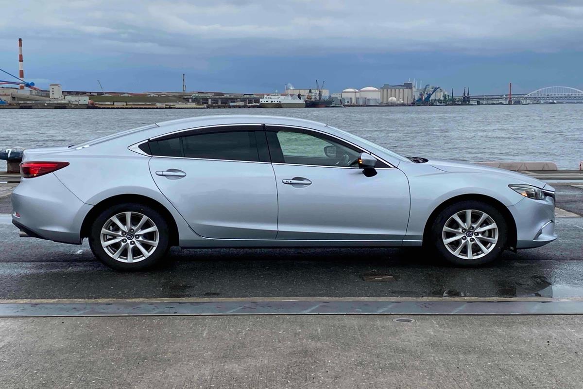 2016 Mazda Atenza