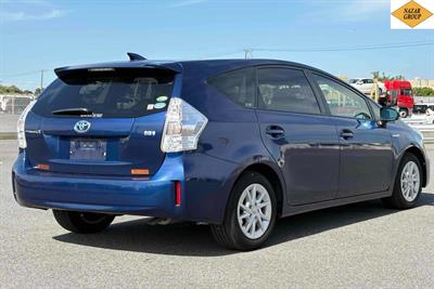2013 Toyota Prius - Thumbnail