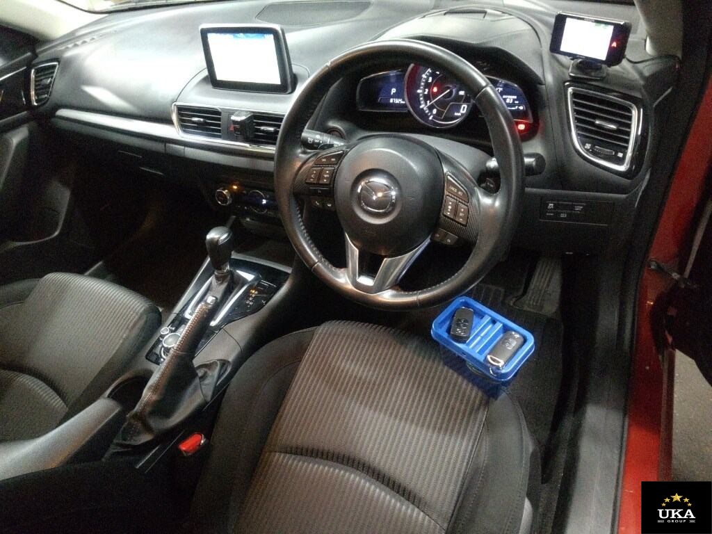 2014 Mazda Axela
