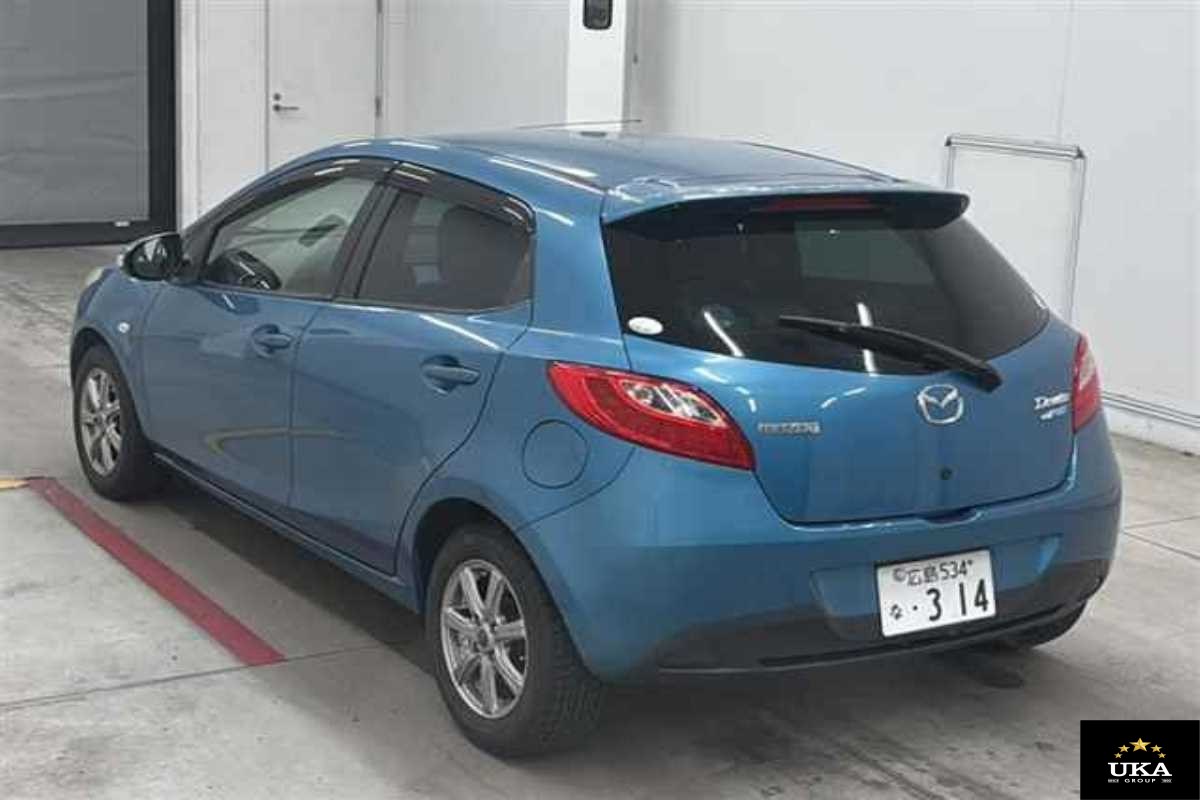 2012 Mazda Demio