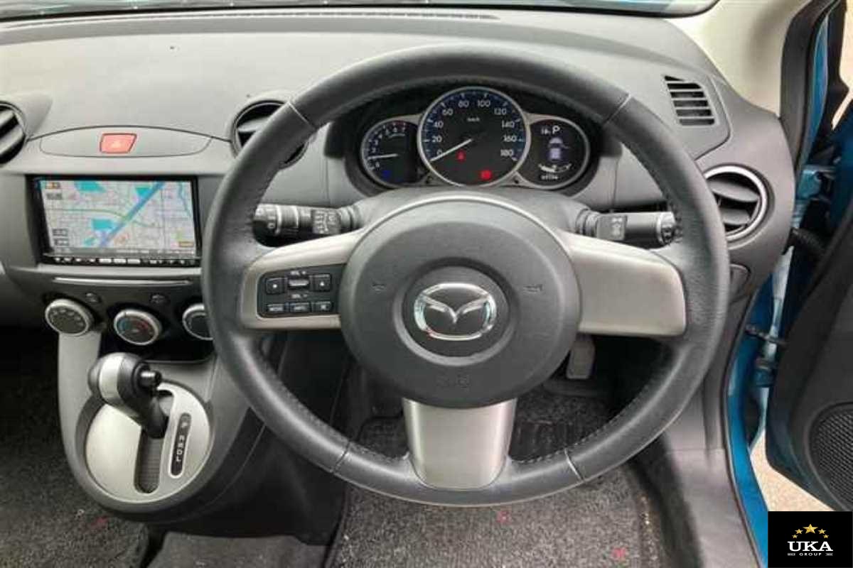 2012 Mazda Demio