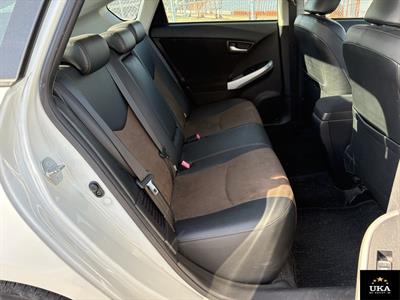 2014 Toyota Prius - Thumbnail
