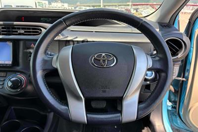 2012 Toyota Aqua - Thumbnail