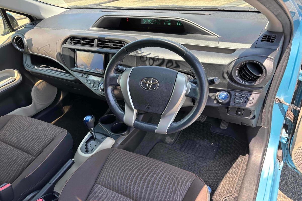 2012 Toyota Aqua