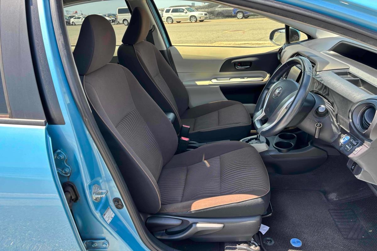 2012 Toyota Aqua