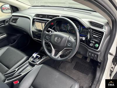 2015 Honda Grace - Thumbnail