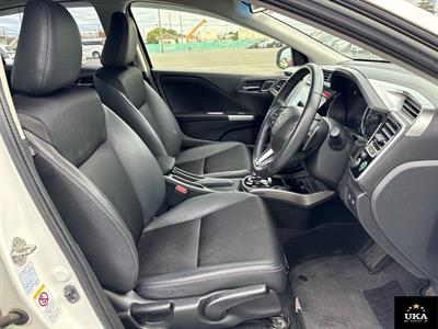 2015 Honda Grace - Thumbnail