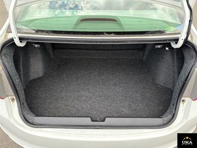 2015 Honda Grace - Thumbnail