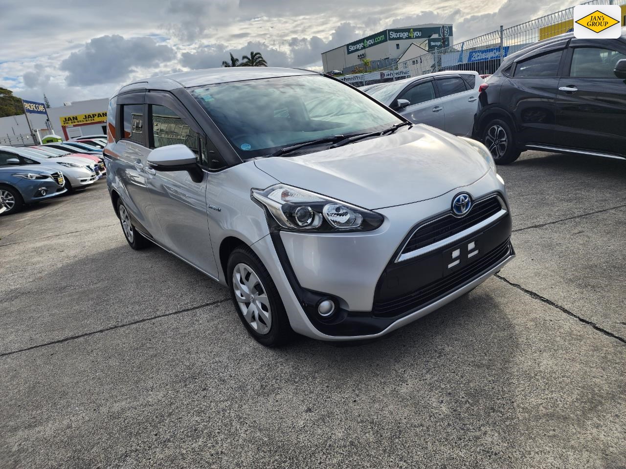 2016 Toyota Sienta