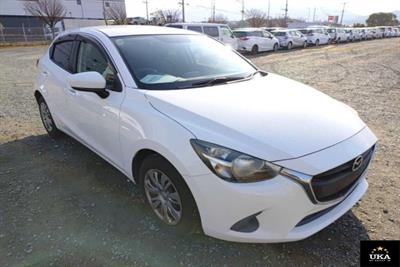 2016 Mazda Demio