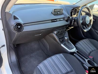 2016 Mazda Demio - Thumbnail