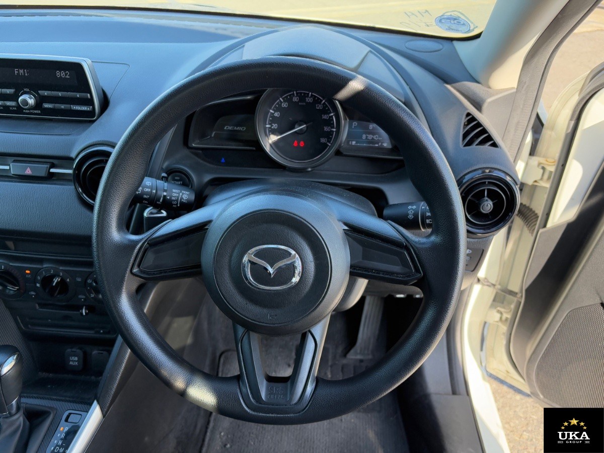 2016 Mazda Demio