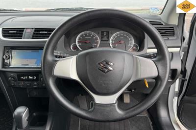 2014 Suzuki Swift - Thumbnail