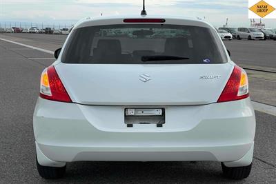 2014 Suzuki Swift - Thumbnail