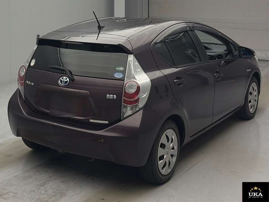 2015 Toyota Aqua