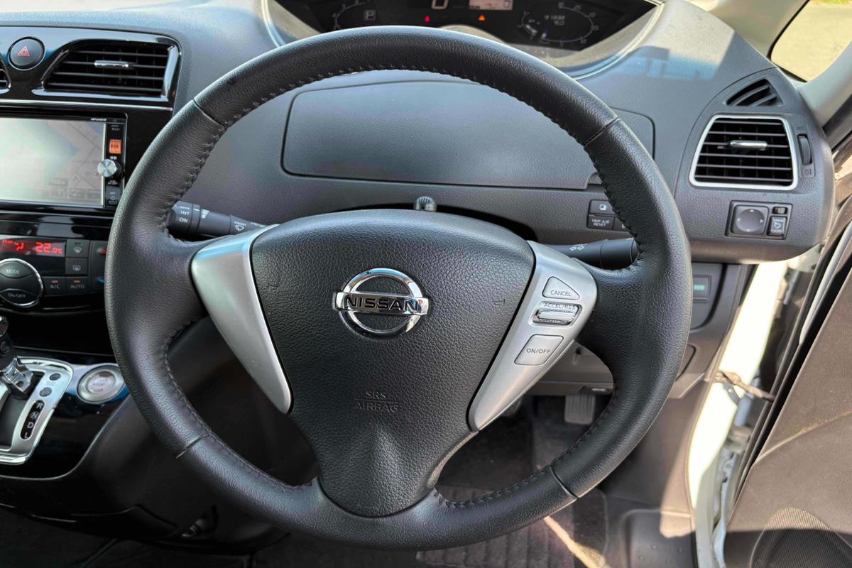 2014 Nissan Serena